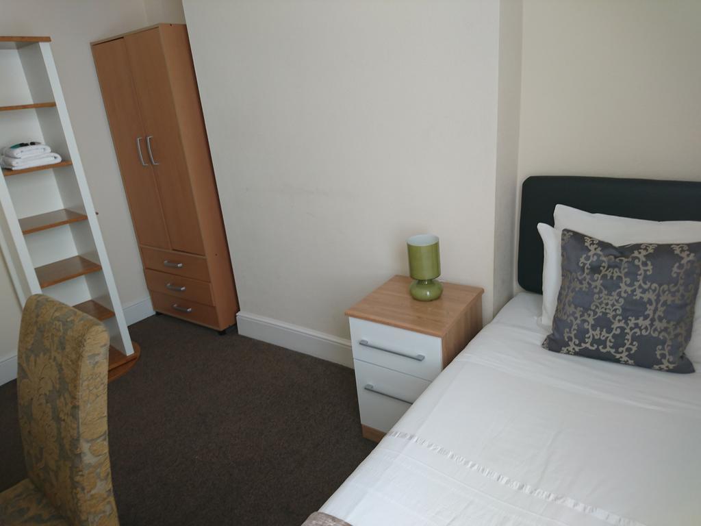 Cross Street Guesthouse Brighton Екстер'єр фото