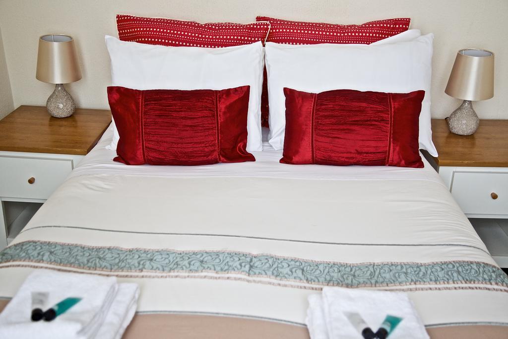 Cross Street Guesthouse Brighton Екстер'єр фото